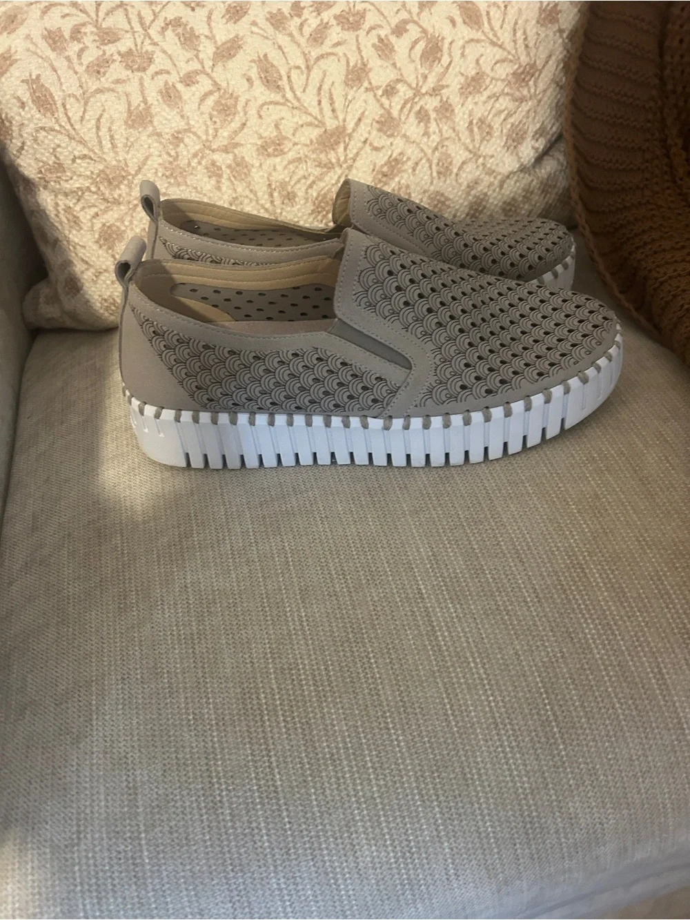 Ilse Jacobsen Tulip Taupe Laser Cut Slip On Sneakers Comfort Shoes Size 38
